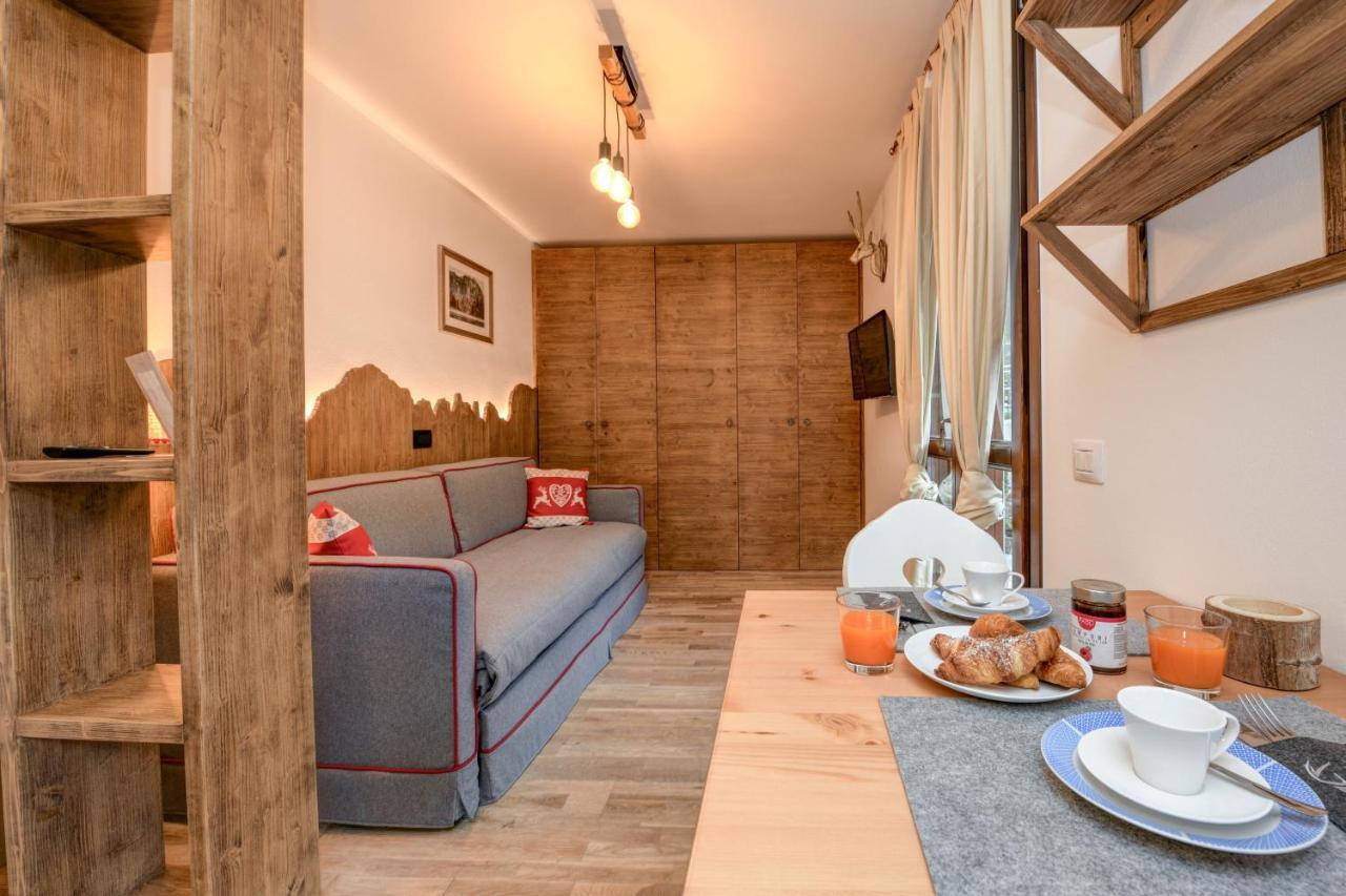 Residence Rta La Rosa Delle Dolomiti Carisolo Zewnętrze zdjęcie