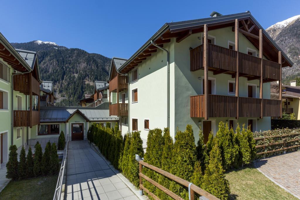 Residence Rta La Rosa Delle Dolomiti Carisolo Zewnętrze zdjęcie