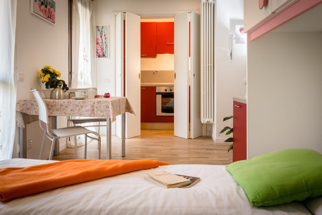Residence Rta La Rosa Delle Dolomiti Carisolo Zewnętrze zdjęcie
