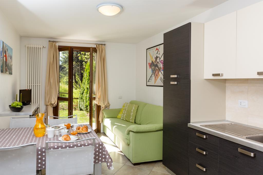 Residence Rta La Rosa Delle Dolomiti Carisolo Zewnętrze zdjęcie